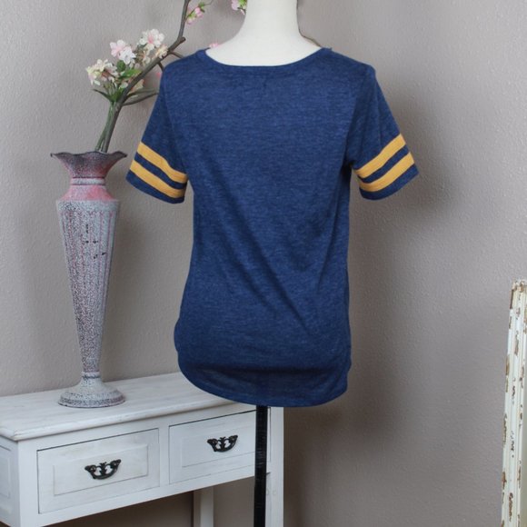 Wallflower Sport T-shirt Size M - Picture 3 of 3